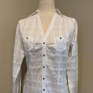 WHITE HOUSE/BLACK MARKET White Button-Down Shirt